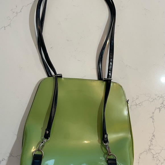 Beijo apple Green and Black convertible purse or backpack. - Picture 2 of 5